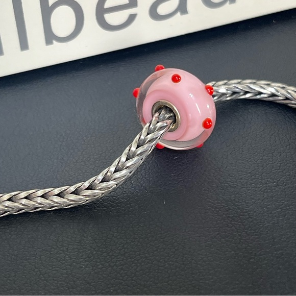 Trollbeads Retired Polka Dot Bead- 61162 - Picture 3 of 7